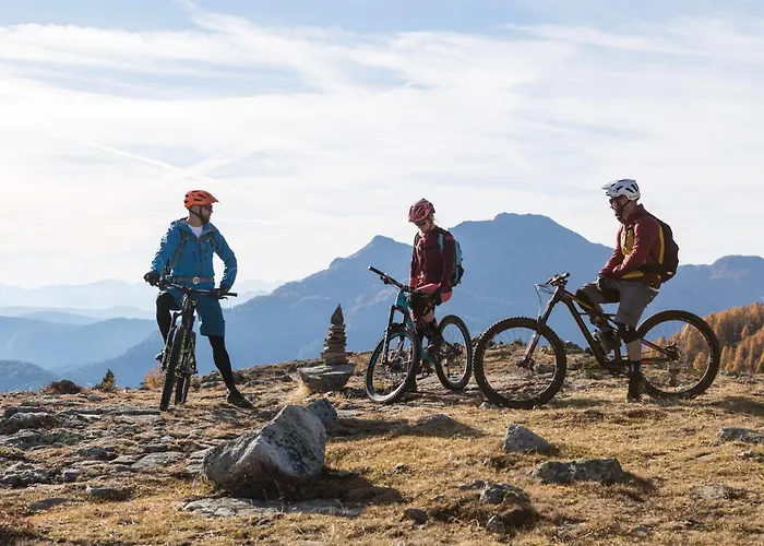 Hotel Tiefenbrunn Gardensuites&Breakfast Lana